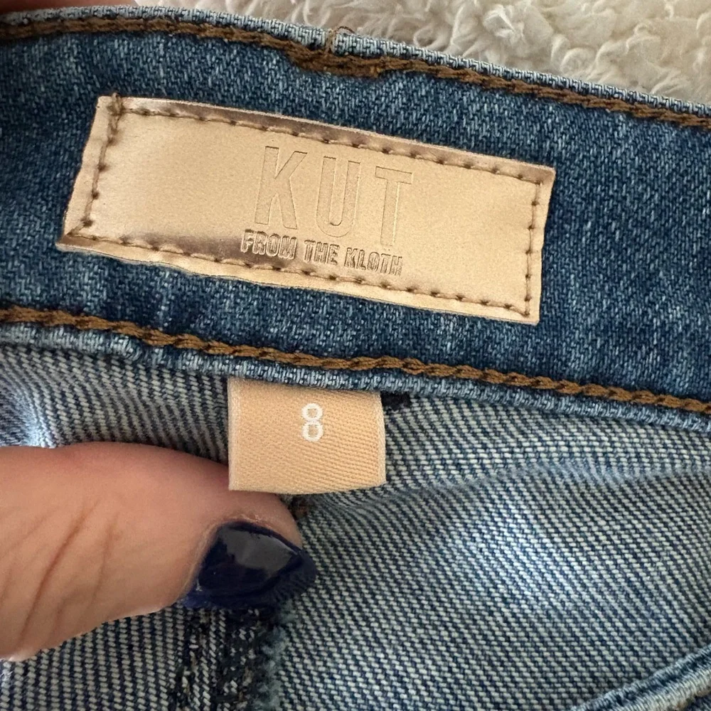 Kut from the Kloth Wide Leg Kelsey Jeans - Picture 3 of 5